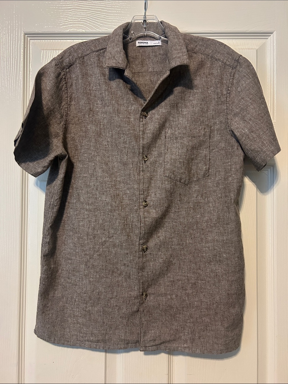 Sonoma Men's Short-Sleeve Button-Down Shirt in Heather Brown
